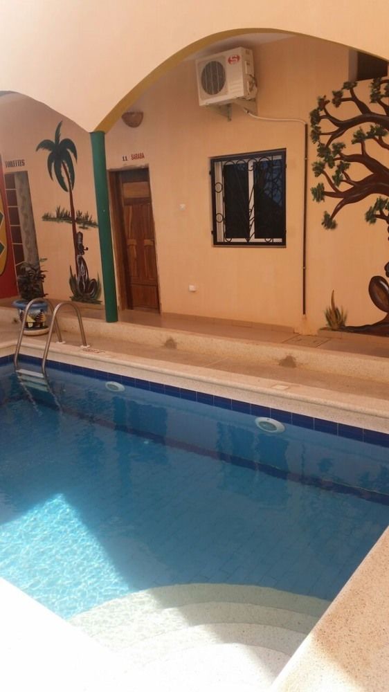 Sall Africa Tourisme Мбур Экстерьер фото